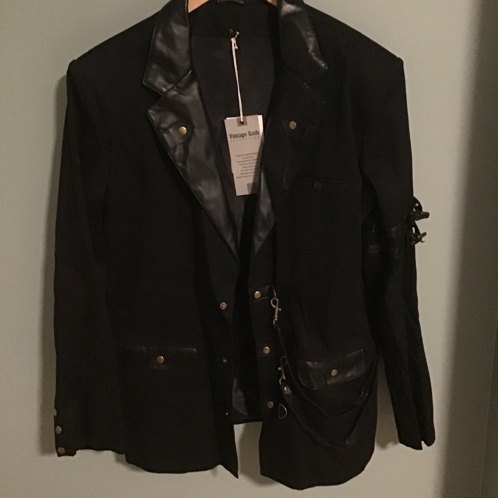 Men’s black jacket with faux leather lapel. Goth NWT